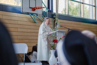 Propst Harmut Gremler vertrat beim Festgottesdienst den Bischof, der terminlich verhindert war. (Foto: SMMP/Beer)